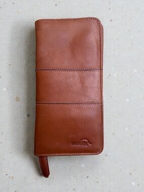 VTG Colombian 100% Leather Travel Wallet Cognac Brown Zip Organizer Checkbook